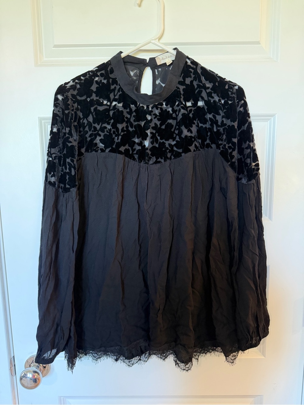 Altarโd State Velvet Yoke Black Long-Sleeve Women's Top